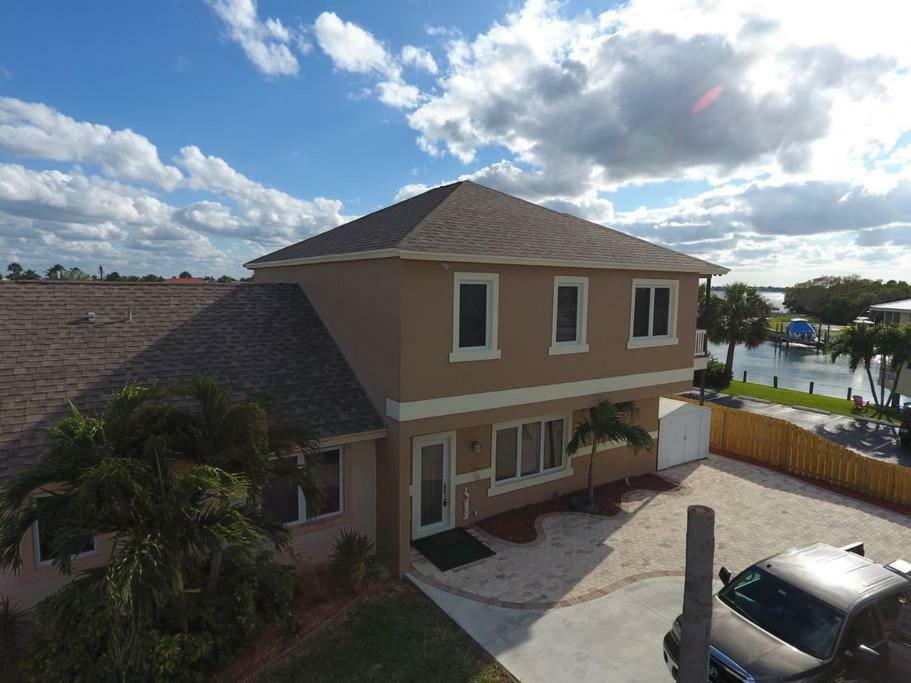 A Slice Of Paradise Villa Jensen Beach Bagian luar foto